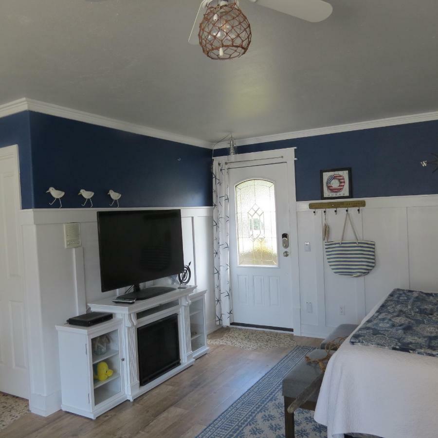 Tanbark Shores Guest Suite 브루킹스 외부 사진